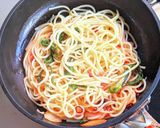コシアブラとカニカマのペペロンチーノ作り方9写真