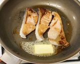 鰤のソテーガリバタしょう油作り方5写真