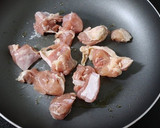 簡単！鶏もも肉と小松菜のスタミナ炒め作り方2写真
