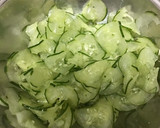 ボイルイカと胡瓜ともずくの梅にんにく和え作り方1写真