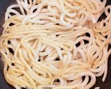 豚肉と小松菜で＊もちパリ餡かけ焼うどん＊作り方4写真