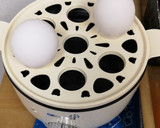 理想の半熟ゆで卵をゆで卵器で作る作り方1写真