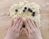 ブルーベリーとホワイトチョコスコーン作り方7写真