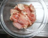 鶏肉と里芋の煮物作り方1写真