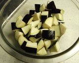 豚肉とナスとキノコの甘酢醤油炒め作り方2写真