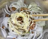 ナンプラーで味付けする、納豆サラダ作り方2写真