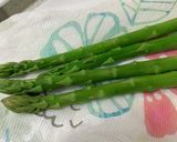 今日のおかず　アスパラの肉巻き作り方1写真