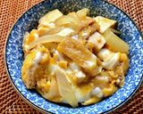 お手頃満足♪玉ねぎと薄揚げ・豆腐の卵丼作り方6写真