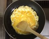 超簡単☆激うまたっぷりカニカマ炒飯♪♪♪作り方2写真