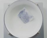 天然ハーブの青いミルクレープケーキ作り方8写真