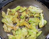シャキシャキ春キャベツの豆板醤炒め作り方5写真