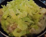 キャベツと海老のスタミナうどん作り方5写真