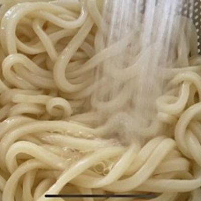 夏野菜と鶏むね肉のパワーサラダうどん by 管理栄養士ゆり子