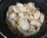 新玉ねぎと豚バラ肉と大根の甘酢煮♪作り方5写真