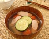 ウィンナーとズッキーニの味噌汁作り方4写真