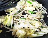 餃子の皮中身+@で野菜炒め♡作り方4写真