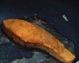 バター醬油ソースで鮭の米粉ムニエル作り方6写真