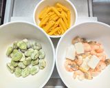 冷凍そら豆とシーフードのショートパスタ作り方1写真