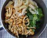 株とりなめこ・小松菜の味噌汁♪ツルツル作り方3写真