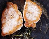 ワインに合う♪豚肉のハーブソテー作り方6写真
