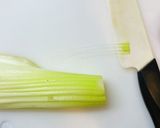 教授直伝！細切野菜の具沢山コンソメスープ作り方2写真