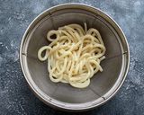 5分で出来ます！冷やし明太とろ玉うどん作り方2写真