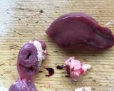 鶏レバーのワイン煮作り方1写真