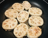 つみれ用鶏肉で！れんこんの甘辛はさみ焼き作り方8写真