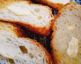 バケットにのせただけ♪コンビーフパン!作り方1写真