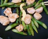 簡単!鶏ささみとアスパラのバタポン炒め作り方4写真