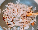 ☆冷凍揚げ茄子と豚肉、青じそチーズ炒め☆作り方3写真