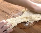 バターたっぷりサクサクジューシー塩パン作り方3写真