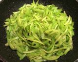 野菜摂取におすすめ　セロリのきんぴら作り方3写真