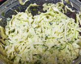 コールスローにチキンラーメンまぶし作り方3写真