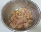 15分で完成♬鶏むね肉のふんわり卵とじ作り方1写真