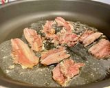 オイルサーディンと松の実のパスタ作り方2写真