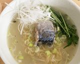 ラ王で作る鯖缶レモン塩ラーメン作り方21写真