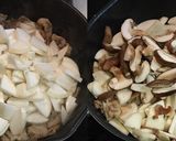 豚バラ肉とカブの海鮮醤炒め作り方4写真