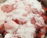 ゆかりのイブクロ　　いちごジャム♡作り方3写真