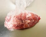 玉ねぎ半分・豚肉100gのポークチャップ作り方2写真