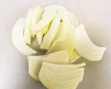 玉ねぎ半分・豚肉100gのポークチャップ作り方3写真