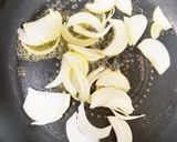 玉ねぎ半分・豚肉100gのポークチャップ作り方5写真