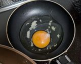 シンプル簡単！目玉焼き乗せチーズパスタ作り方4写真