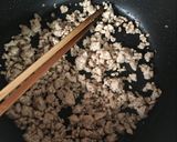 日清ラ王坦々麺の作り方　豚そぼろも。作り方2写真
