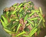 焼肉のタレで小松菜と牛細切れの炒めもの作り方5写真