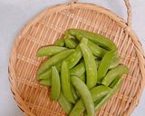 スナップエンドウと豚肉のふわふわ玉子炒め作り方1写真