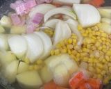 残り物の味噌汁で和風クリームシチュー作り方1写真