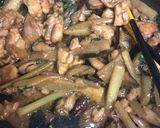 春味:ご飯がすすむ　うどと鶏肉の味噌炒め作り方4写真