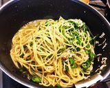 麺つゆ&生姜でシラスの和風ペペロンチーノ作り方4写真
