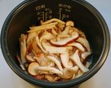 茸と鶏の炊きこみご飯作り方6写真